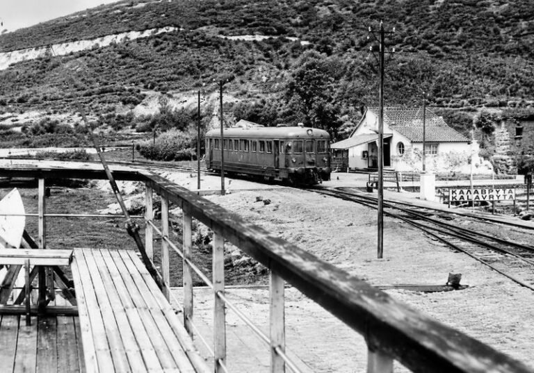 Ἐν Ἀγρινίῳ τῇ 8ῃ Ιουνίου | 1915: Κεραυνός επί αμαξοστοιχίας