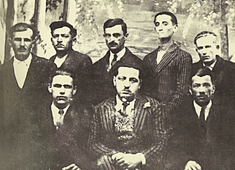 Ἐν Ἀγρινίῳ τῇ 27ῃ Νοεμβρίου | 1931: «Σύλλογος Ανέργων Εγγραμμάτων Νέων Αγρινίου»