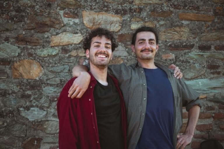 Μουσική Σκηνή Ανδρομέδα | Στη σκηνή οι Γιαγκίνηδες