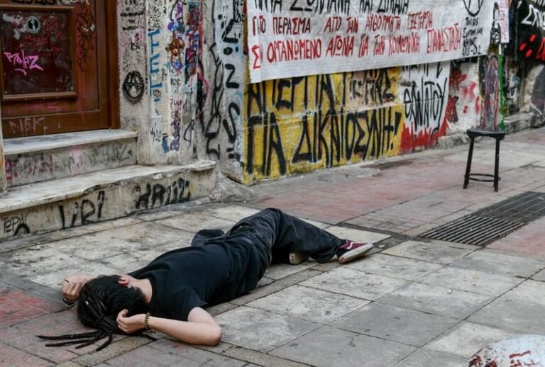 Η νύχτα που ράγισε τη χώρα | Υπερασπίσου το παιδί…