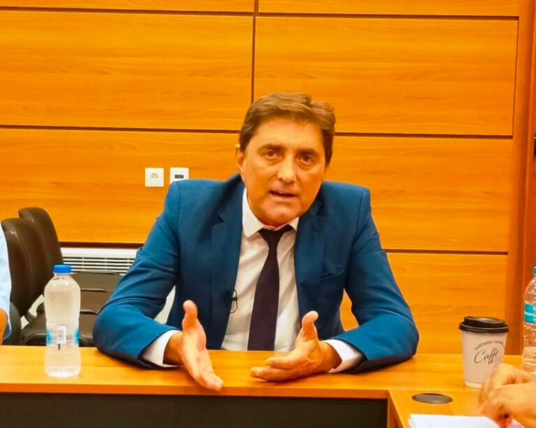 Καρπέτας | «Δεν μιλάμε για αριθμούς, μιλάμε για ανθρώπους»