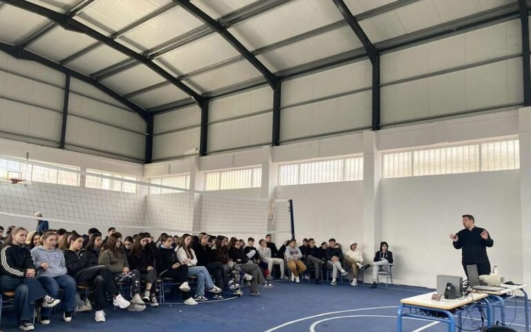 Οινιαδών Ανάπτυξις | Επαγγελματικός προσανατολισμός στο Νιοχώρι