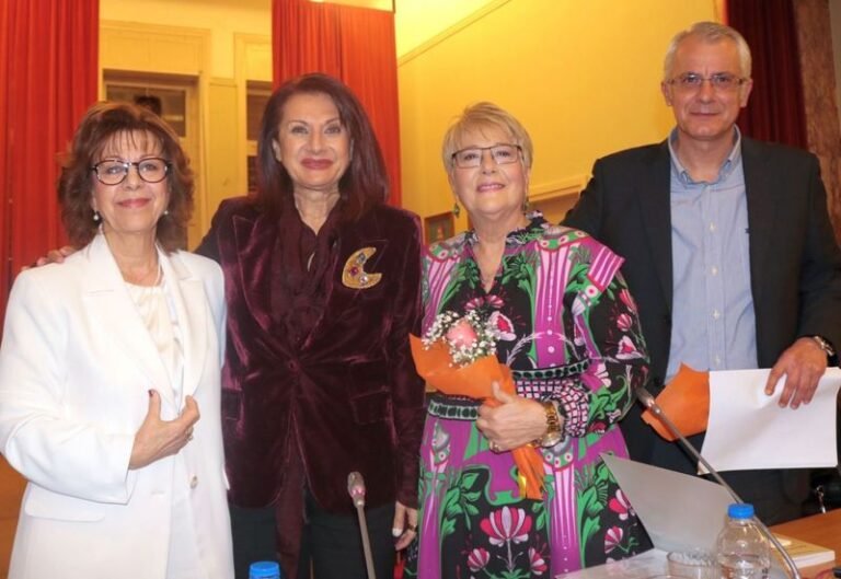 Ακτινογραφώντας τον κόσμο με καθαρό βλέμμα