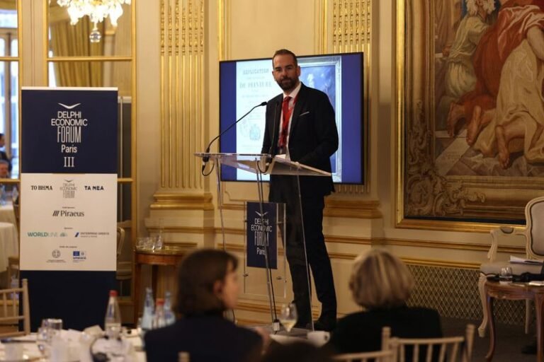 Φαρμάκης | «Κάθε ελεύθερος άνθρωπος είναι Μεσολογγίτης»