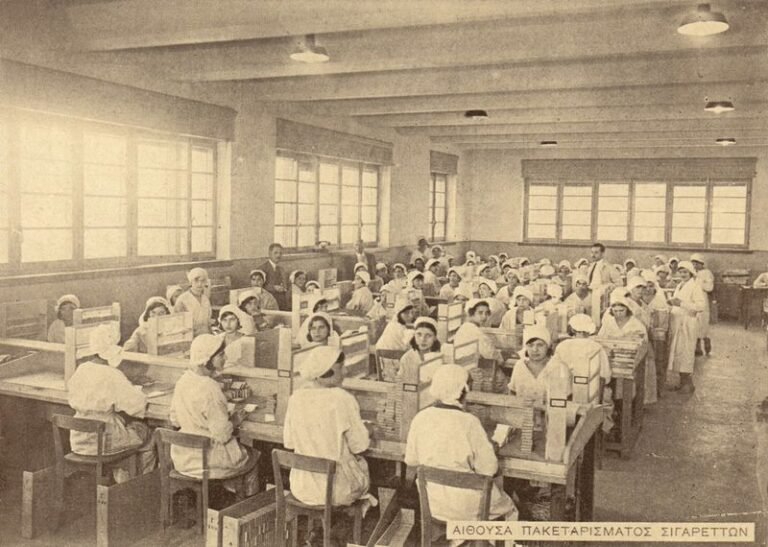 Ἐν Ἀγρινίῳ τῇ 11ῃ Μαρτίου | 1902: πολιτικές αντιπαραθέσεις για τη σιγαροποιία