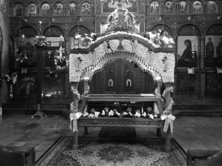 Ἐν Ἀγρινίῳ τῇ 6ῃ Μαΐου | 1952: η δίκη της περιφοράς των επιταφίων