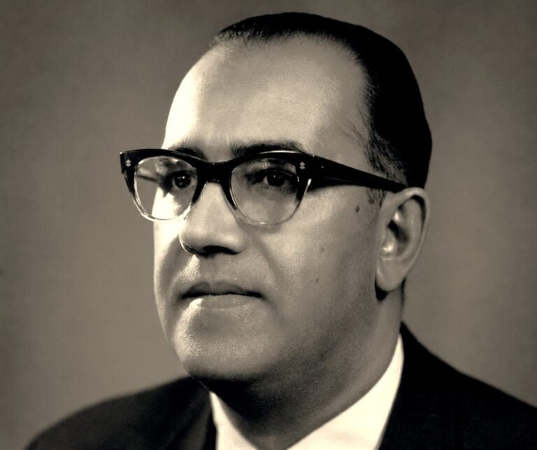 Ἐν Ἀγρινίῳ τῇ 13ῃ Μαΐου | 1946: Διορισμός Σεβ. Καρβούνη, ως δημάρχου Αγρινίου