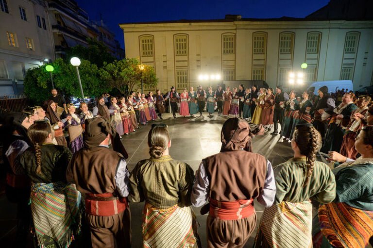 Γυμναστική Εταιρεία | Ογδόντα χρόνια Λαογραφικός Όμιλος
