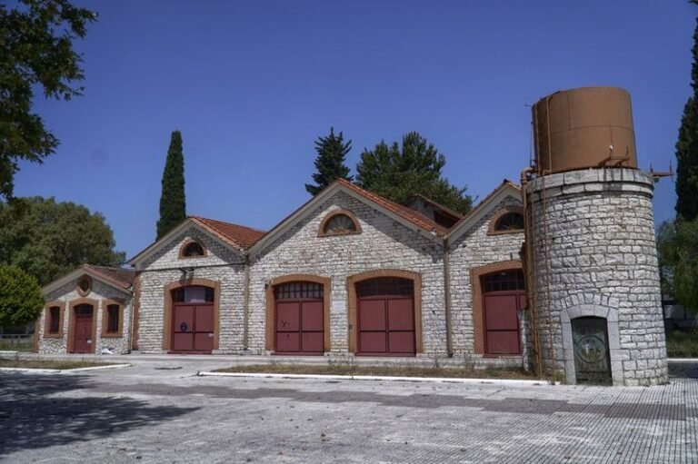 Το Μεσολόγγι απονέμει τρεις τιμητικές διακρίσεις