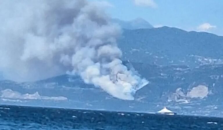 Εκκενώνονται Ευπάλιο και Πευκάκι προς Ναύπακτο