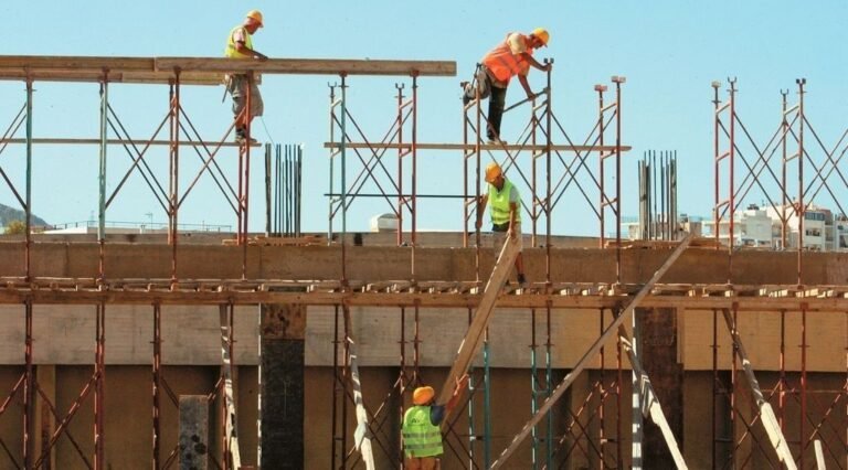 Πληρώνεται σήμερα (7/8) το Αδειοδωρόσημο