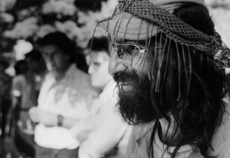 Ονομάζομαι Νικόλας Άσιμος… και το «Άσιμος» με γιώτα